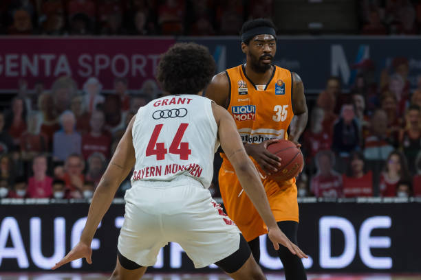 也值得称赞 也值得称赞